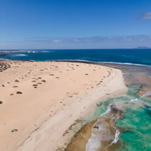 iStock-1390679336grandes playas_result